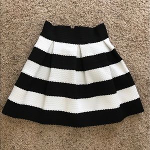 Black and white boutique skirt