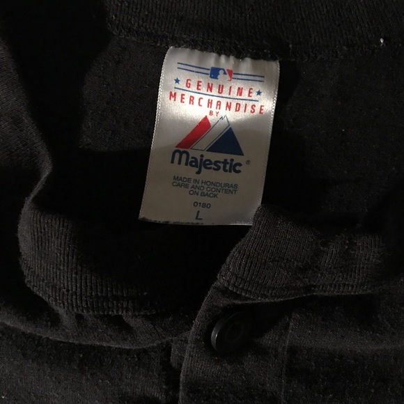 Majestic brand giants henley tee - Picture 3 of 4