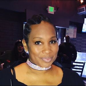 Meet your Posher, Darrylon