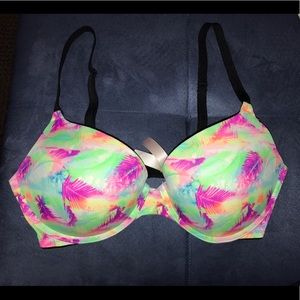 💥PRICE DROP💥 PINK Victoria's Secret Bra Size 34D