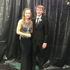 Meet your Posher, Clay