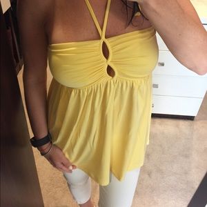 Tart yellow top