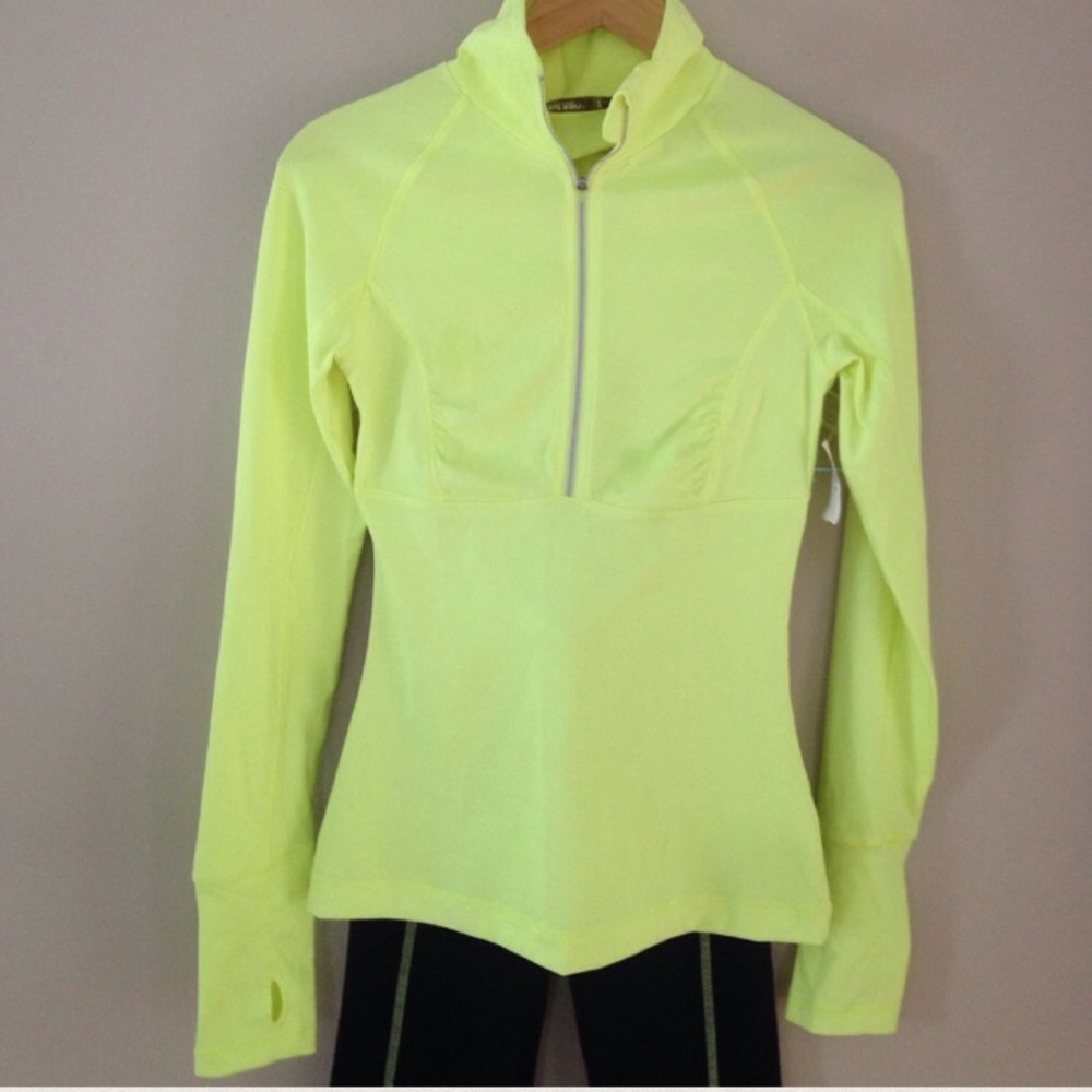 NWT 2 pc Athletic outfit