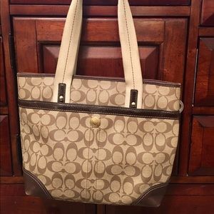 Coach shoulder bag