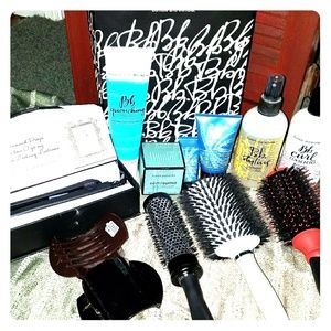 Bumble & Bumble Blow Out Bundle and Mini Flat Iron