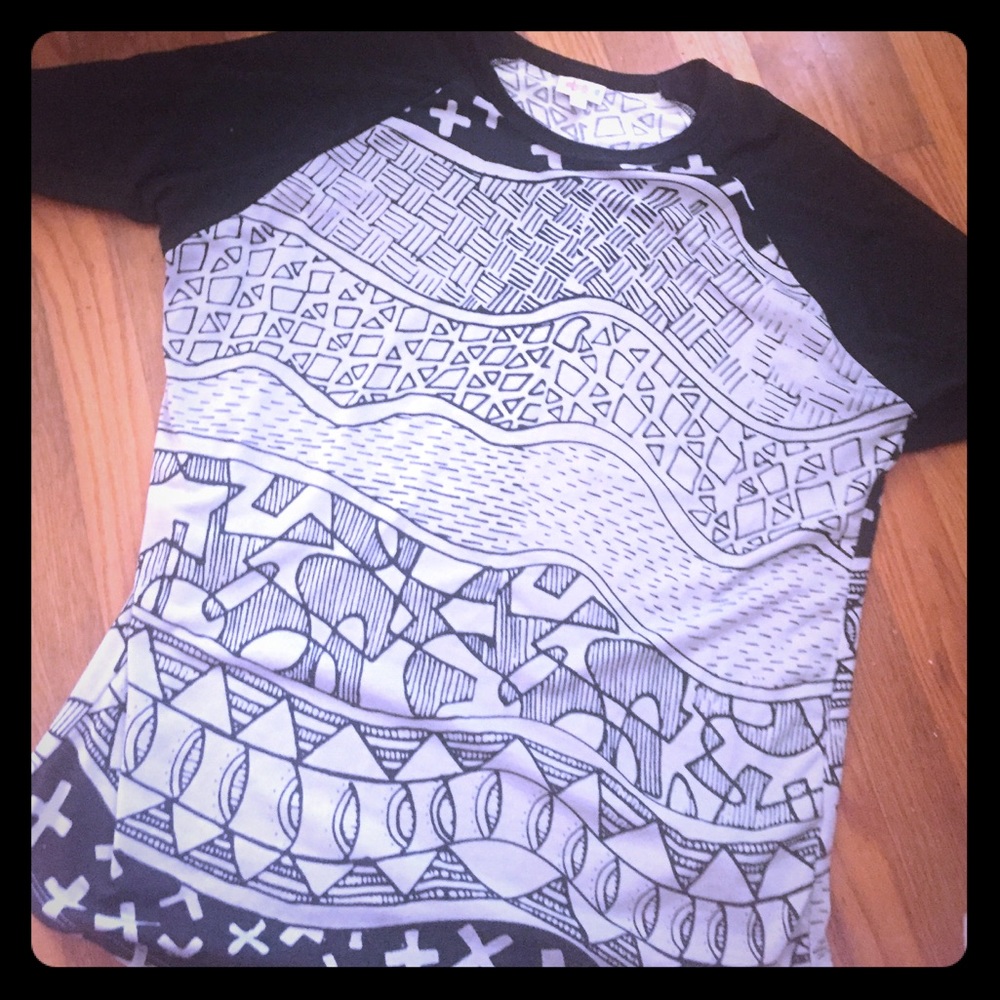 Lularoe randy baseball style shirt 3/4 sleeve