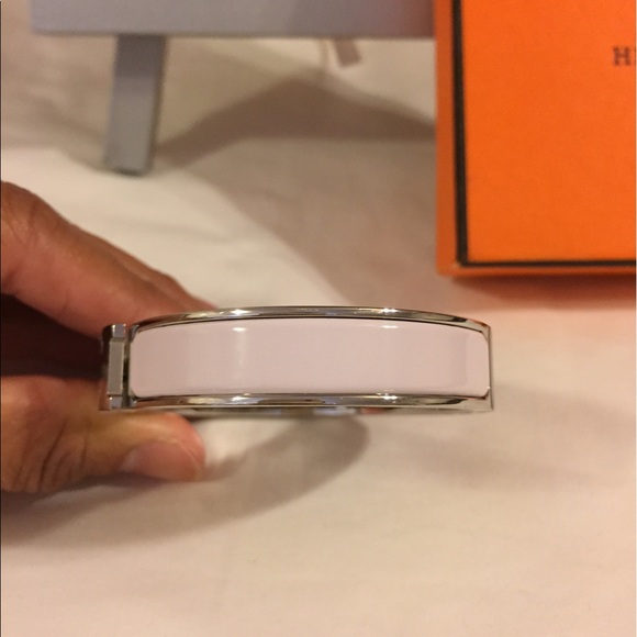 (SOLD) Hermes Clic H (PM size) with box - Picture 2 of 4