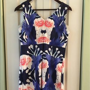 Purple pink and white floral dress size Large