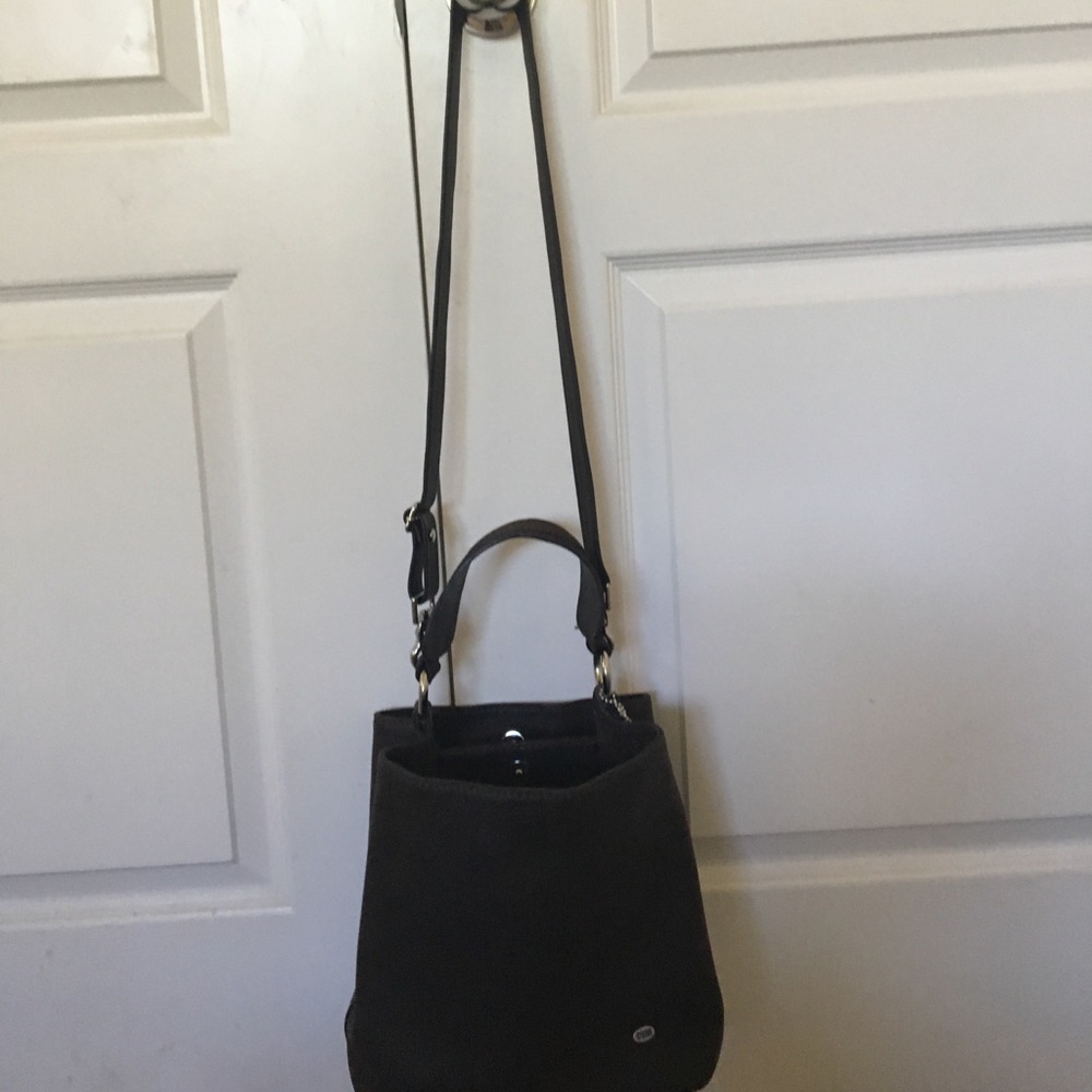 Bush vegan leather from Australia