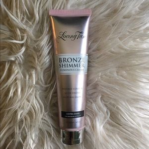 Loving Tan bronze shimmer luminous cream