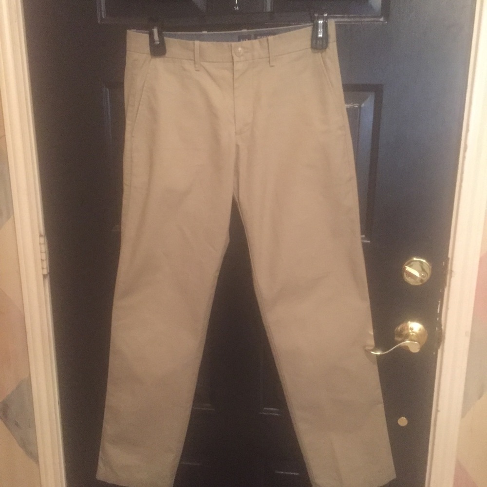 Gap tailored khakis relaxed fit