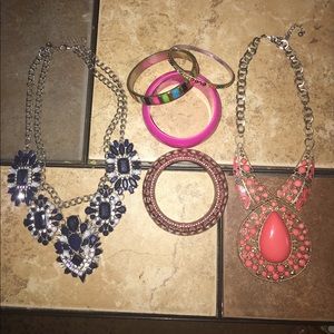 2 Statement Necklaces & 4 Bracelets
