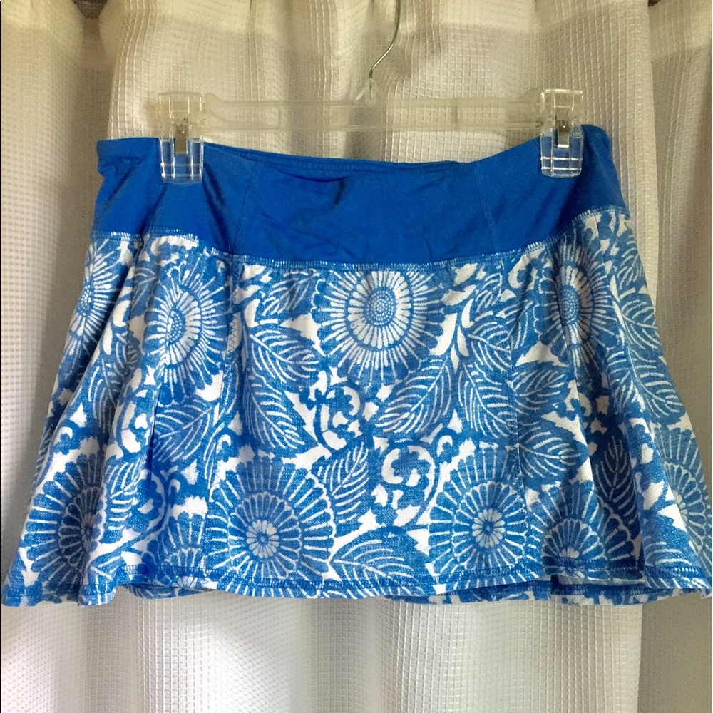 Lululemon Skirt, Size 6