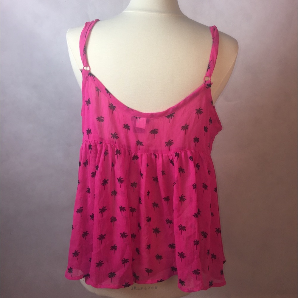Torrid Sheer Palm Tree Top Size 0 - Picture 2 of 3