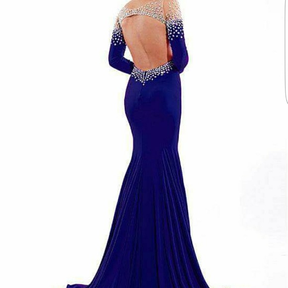 Prom Dress - Picture 2 of 4