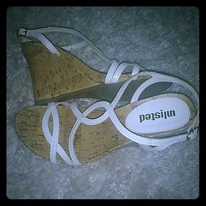 White wedges "unlisted" brand