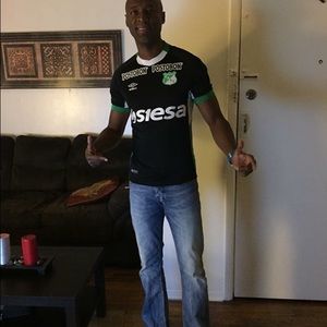 Meet your Posher, Felipe