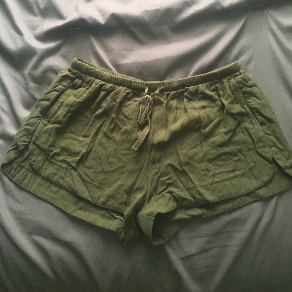 Forever 21 safari shorts