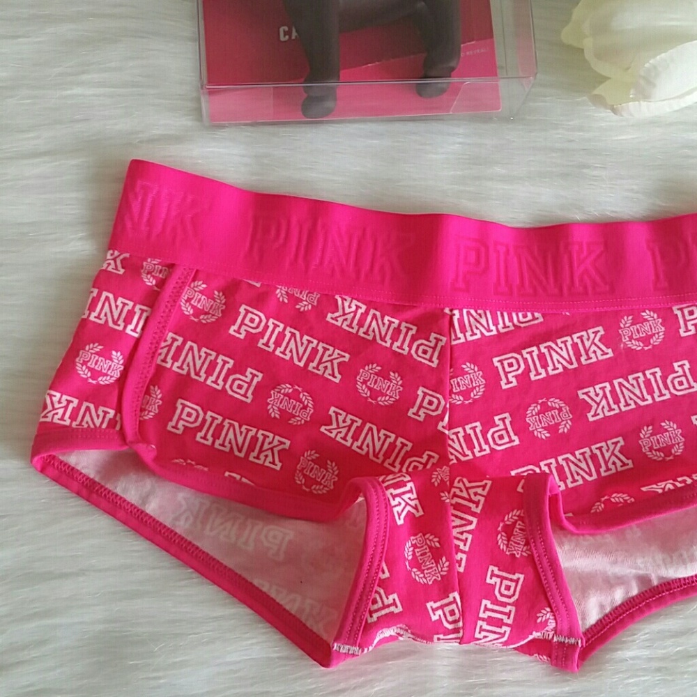 X VS PINK LOGO BOYSHORT SIZE  XS. New with tags - Picture 2 of 4