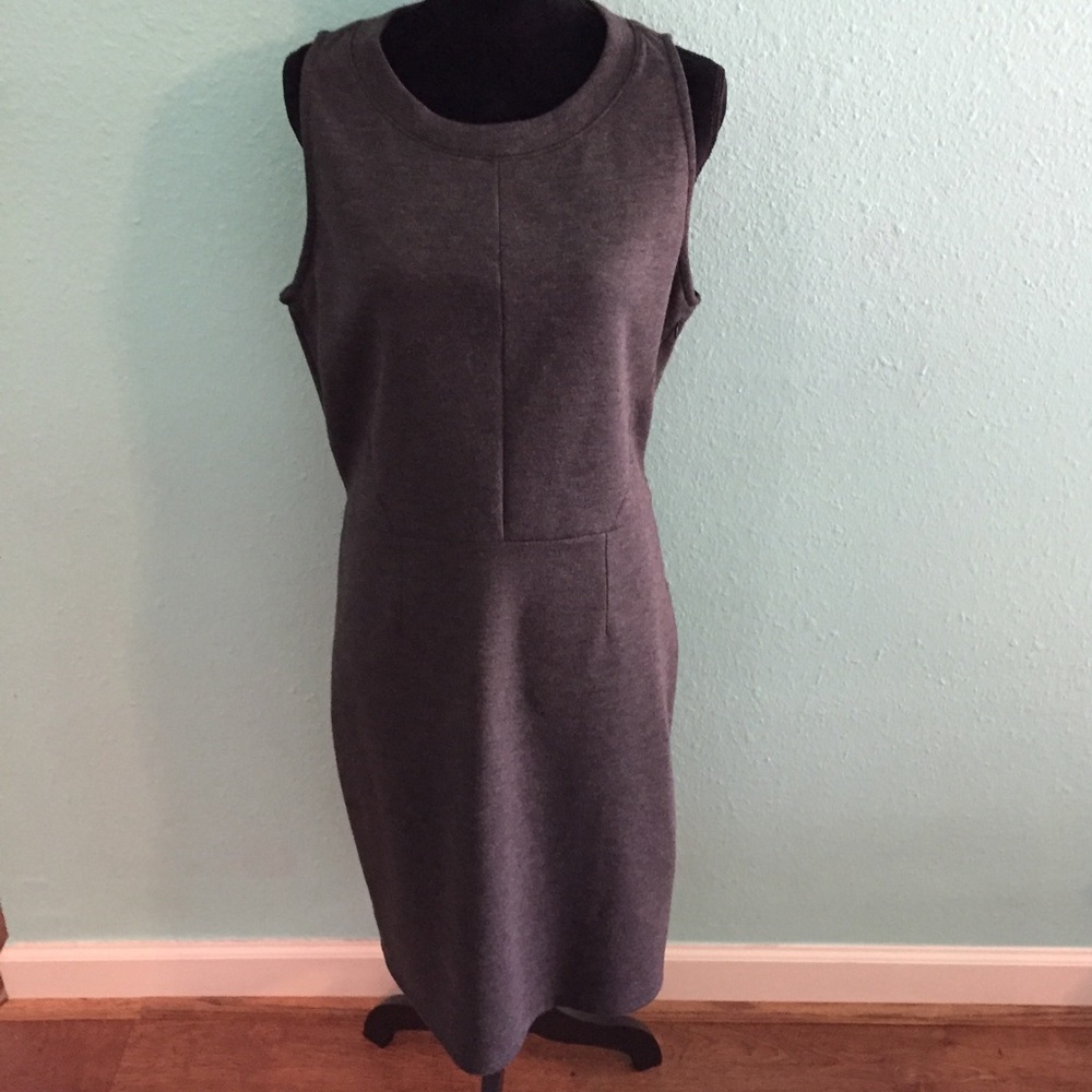 Old  Navy Dress Perfect for Office or Play!
