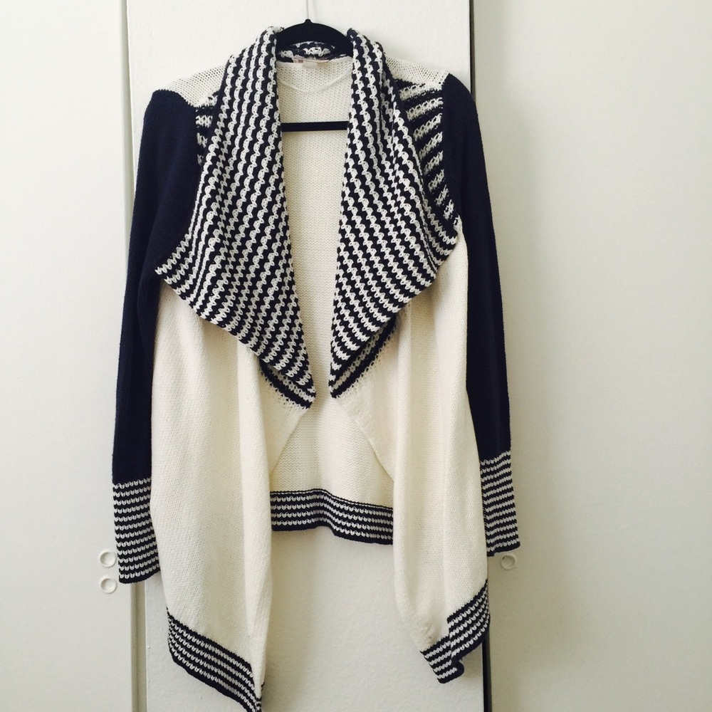 Ann Taylor loft navy and white oversized cardigan