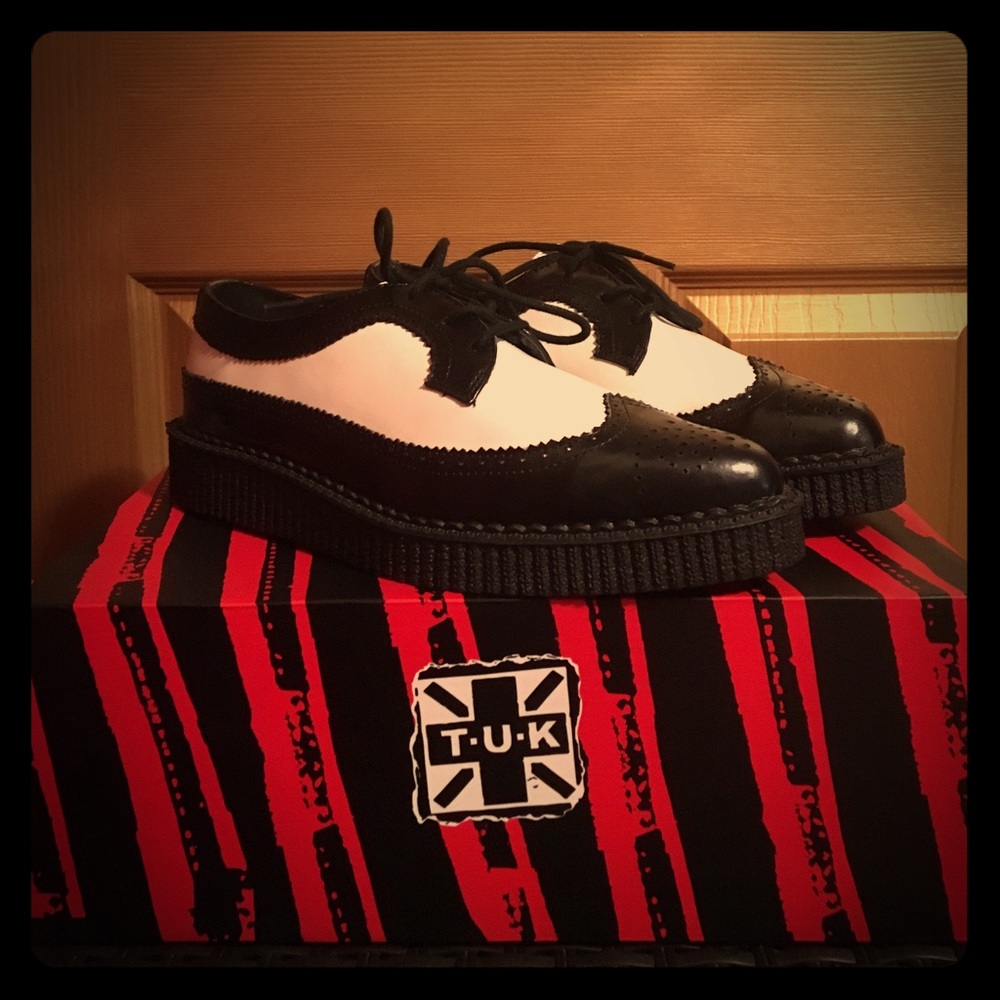 Authentic T.U.K. B&W Pointed Wing Tip Creepers