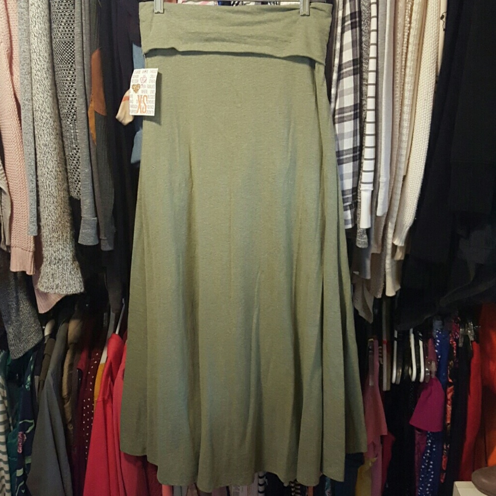 Lularoe XS Light Olive Green Maxi Skirt