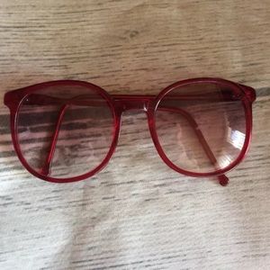 Red Preppy 80s vintage tortoise sunglasses