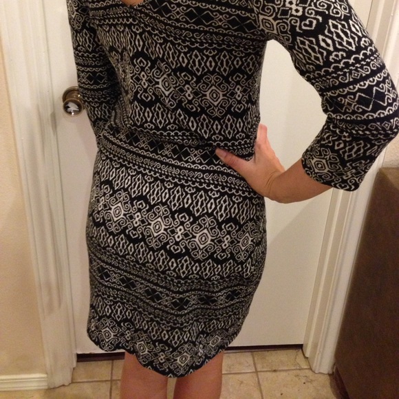 Black & White Dress - Picture 3 of 3