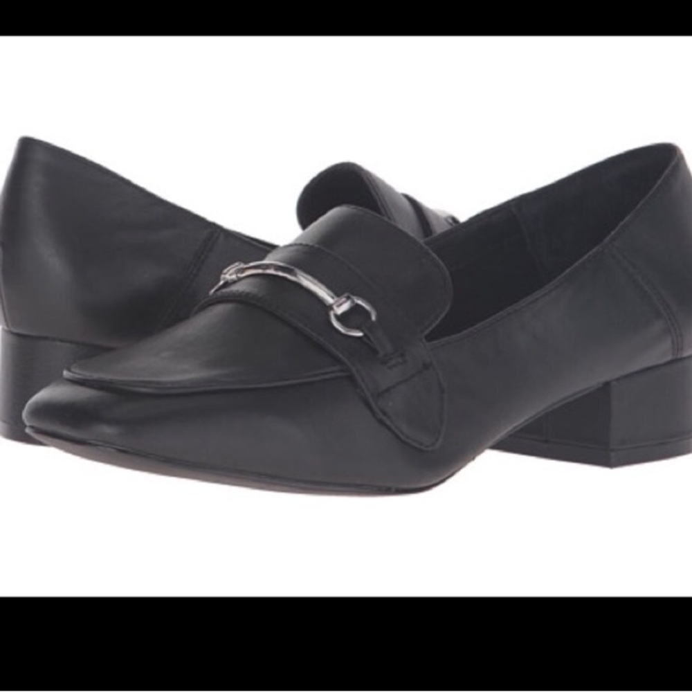 NWOT Steve Madden Buckle Heeled Loafers