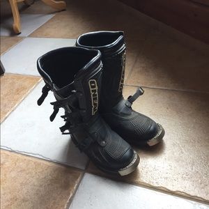 O'Neal size 5 Motocross/racing boots
