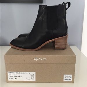 Madewell stacked-heel Chelsea boots