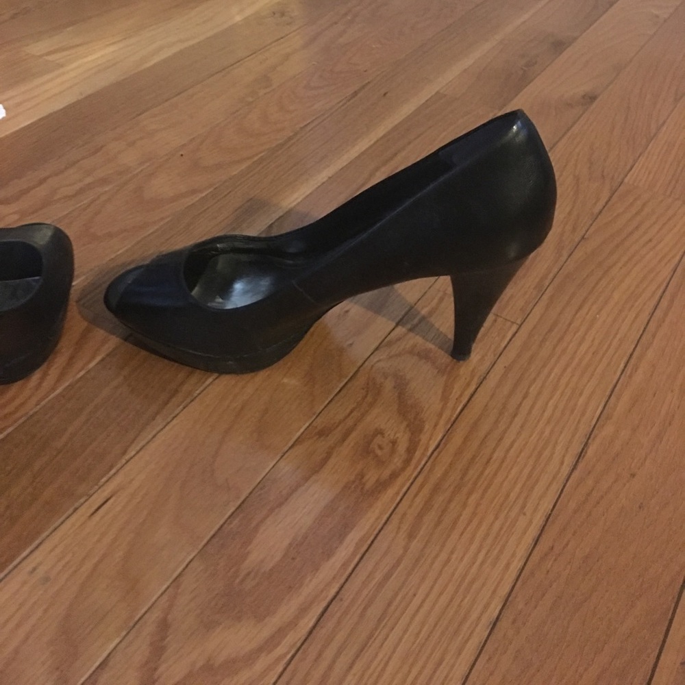 Open toe pumps - Picture 2 of 3