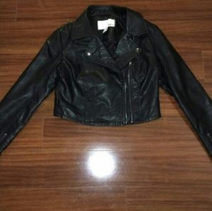 Xs Faux Black Leather Cropped Jacket
