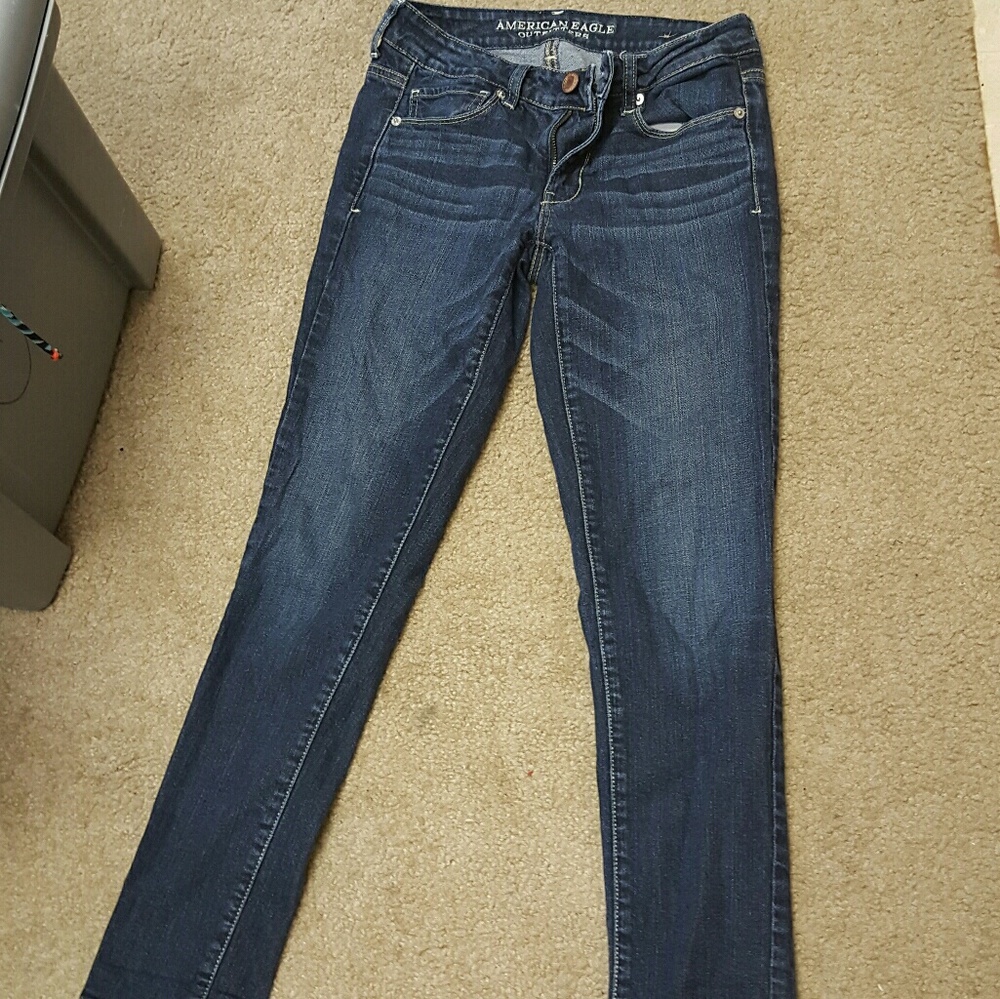 Dark American Eagle skinny jeans!!!