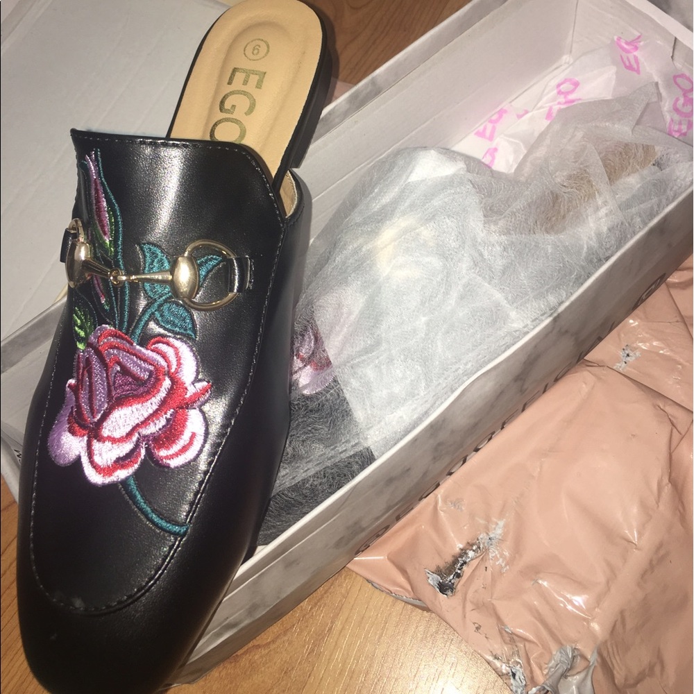 Flower Loafer Mules