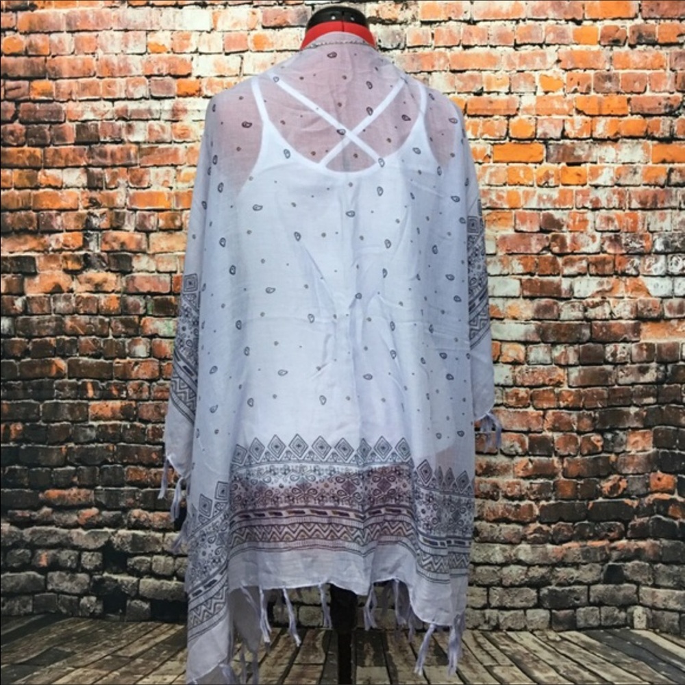 Periwinkle shawl - Picture 2 of 4