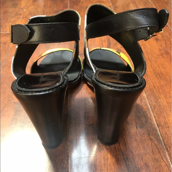 **SOLD Balenciaga High Heeled Sandals, Size 38 - Picture 4 of 4
