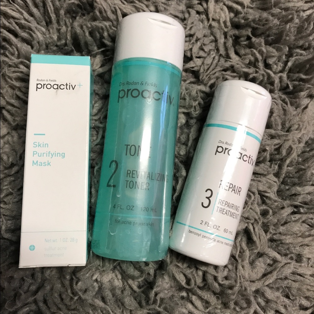 Proactiv Skin Care Set