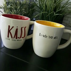 🎉FLASH SALE 🎉RAE DUNN MUGS