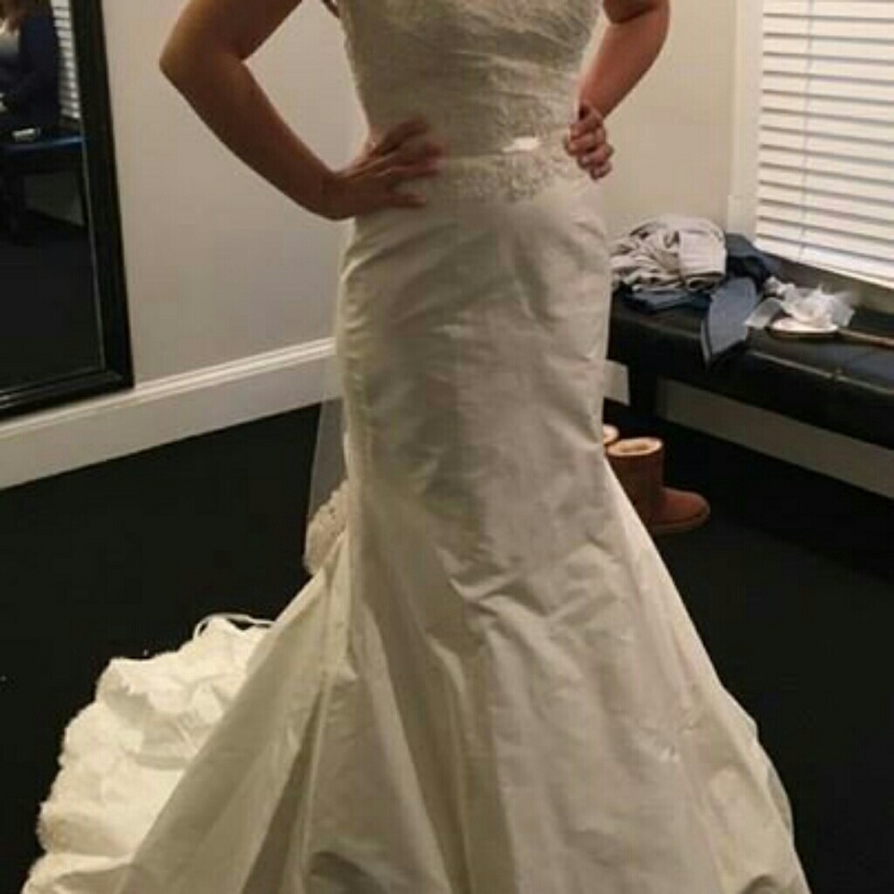 Paloma wedding dress