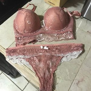 Bra and panty set