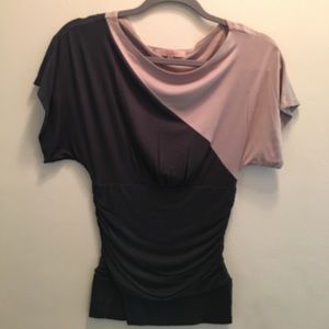 Super soft knit ruched bottom color block Ss Top