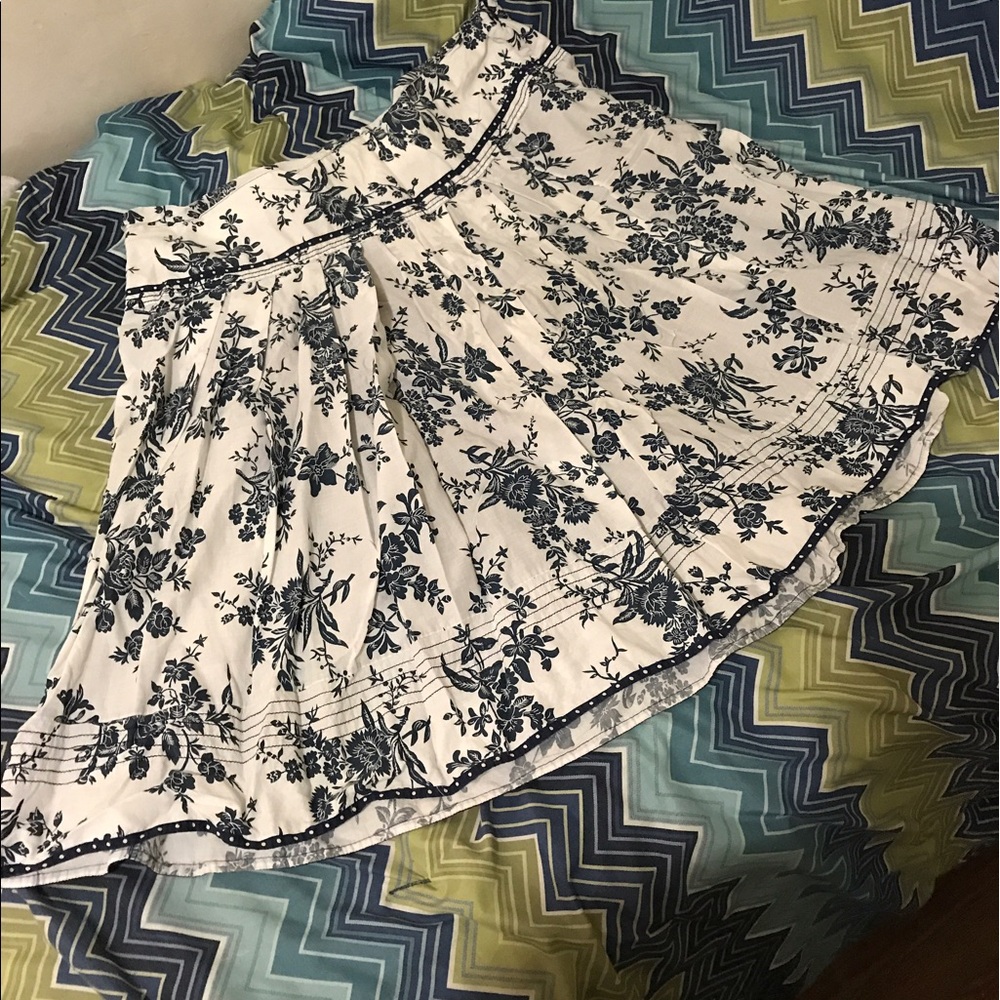 St.John's Bay Flower Skirt