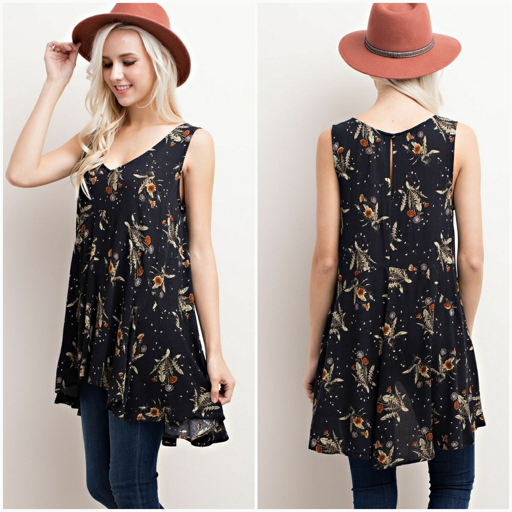 Floral Print Trapeze Top - Picture 2 of 3