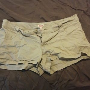 Khaki shorts