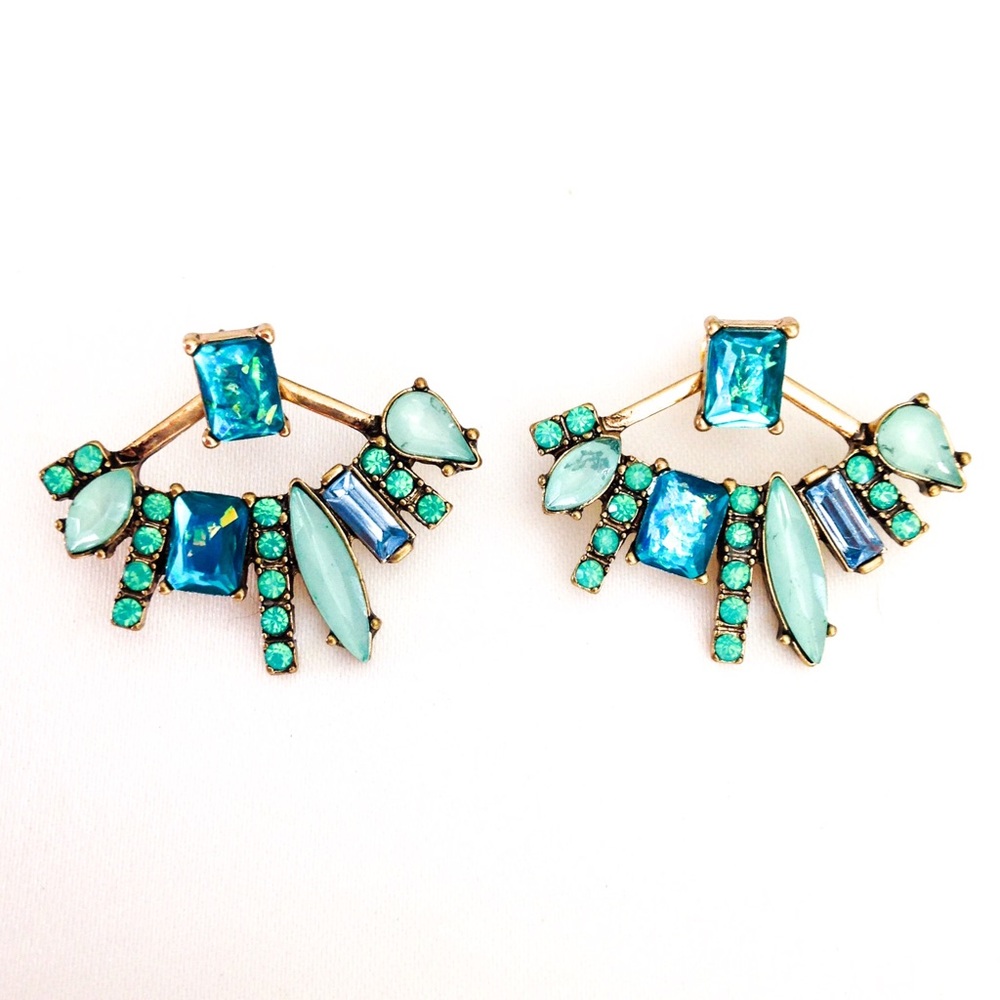 Alice's Chic Boutique earrings