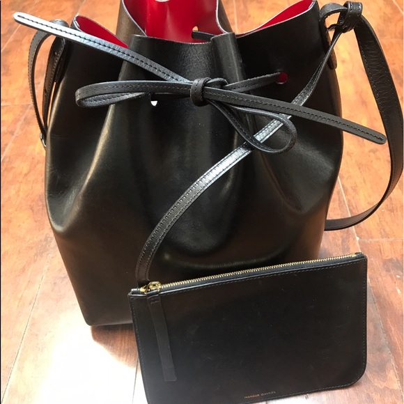 **SOLD Mansur Gavriel Medium Black Bucket Bag - Picture 1 of 7