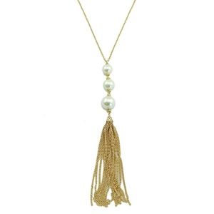 MORE RDUCED NWT T&J Designs pearl tassel necklace