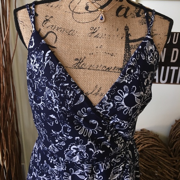 Pretty navy and white maxi dress - Picture 2 of 6